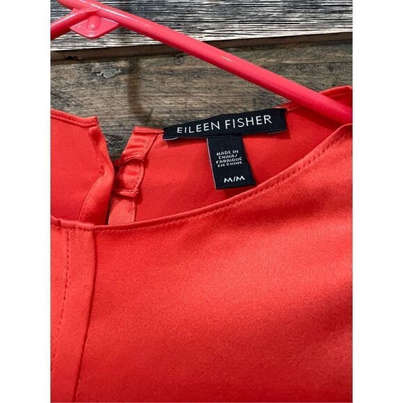 Eileen Fisher Heavyweight 100%Silk Charmeuse Funnel Neck Top blouse Sz M - Picture 3 of 6